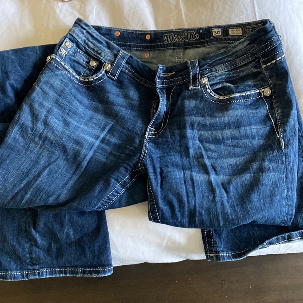 Tall friendly Miss Me dark wash jeans 30x37”